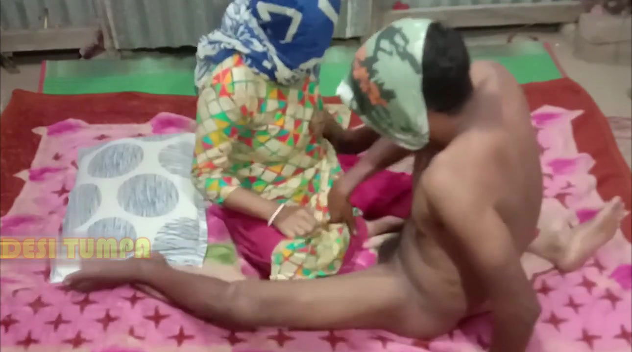 Sexy Teacher Tumpa hardcore sex with her old student-Desi Tumpa