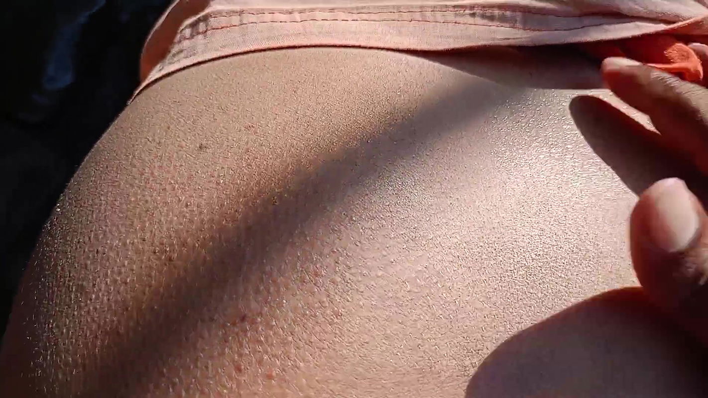 While taking a bath I fucked your stepsister