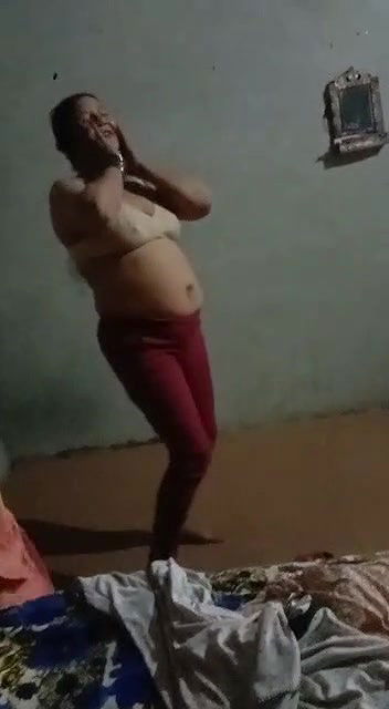 Paki mature randi having fun