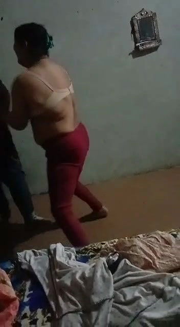 Paki mature randi having fun