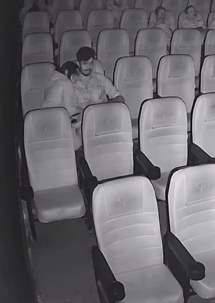 GirlFriend Blowjob in Cinema Hall