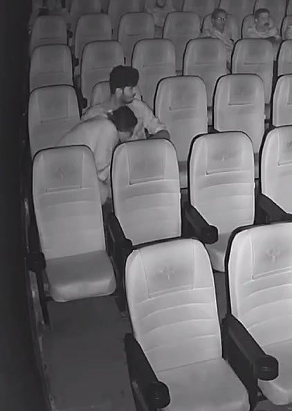 GirlFriend Blowjob in Cinema Hall