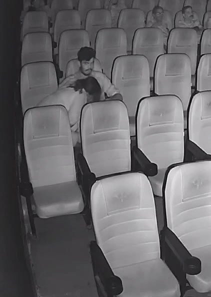GirlFriend Blowjob in Cinema Hall