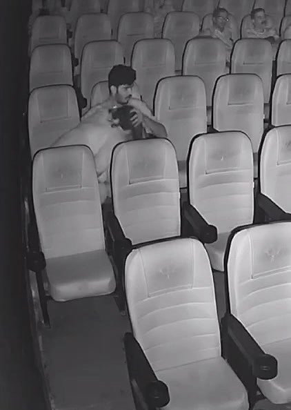 GirlFriend Blowjob in Cinema Hall