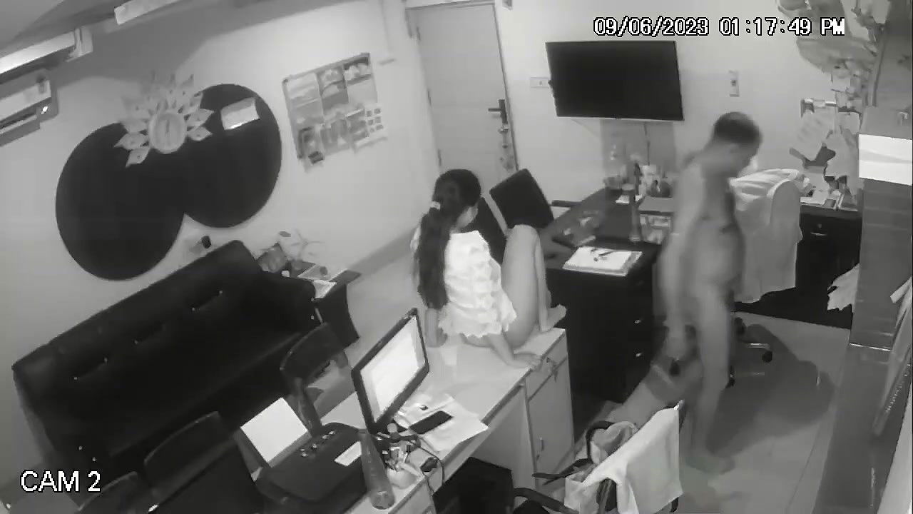 Boss fucking to secretary in office, recorded in cctv cameras