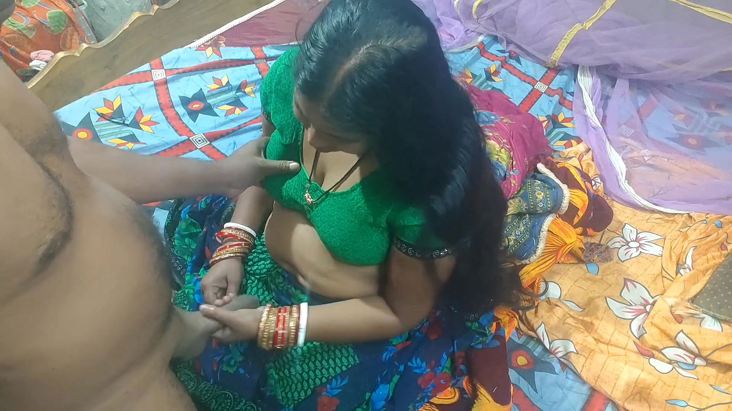 Kissed stepsister’s pussy, stripped her naked and fucked her