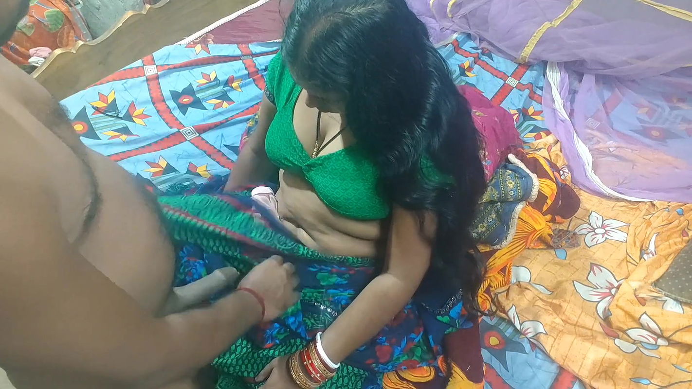 Kissed stepsister’s pussy, stripped her naked and fucked her