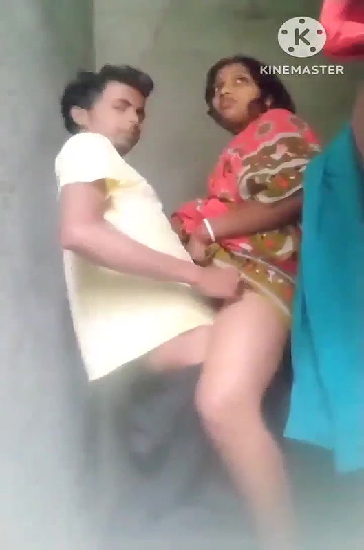 Village bhabi fucking hard