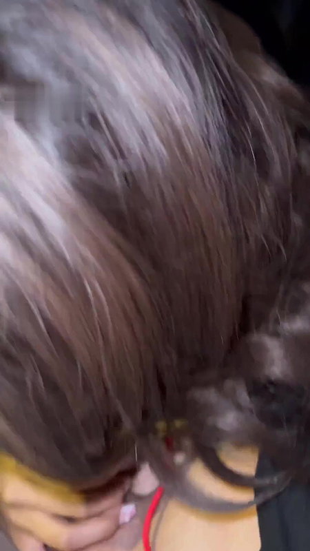 He kept staring at me so i gave him a Blowjob in his car Awesome