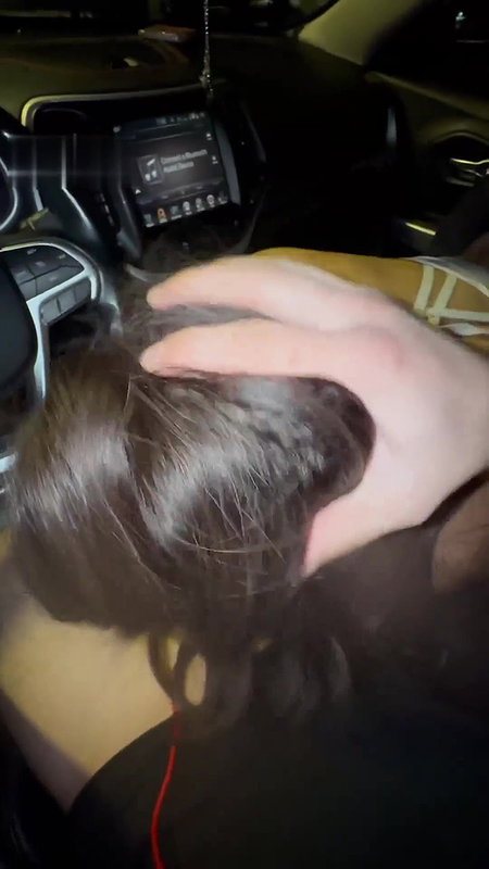 He kept staring at me so i gave him a Blowjob in his car Awesome