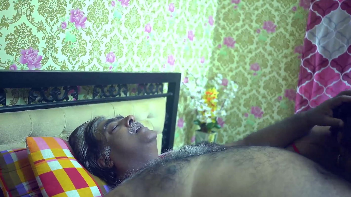 Indian Desi Bhabhi Giving Blowjob To Her Owner Part 4