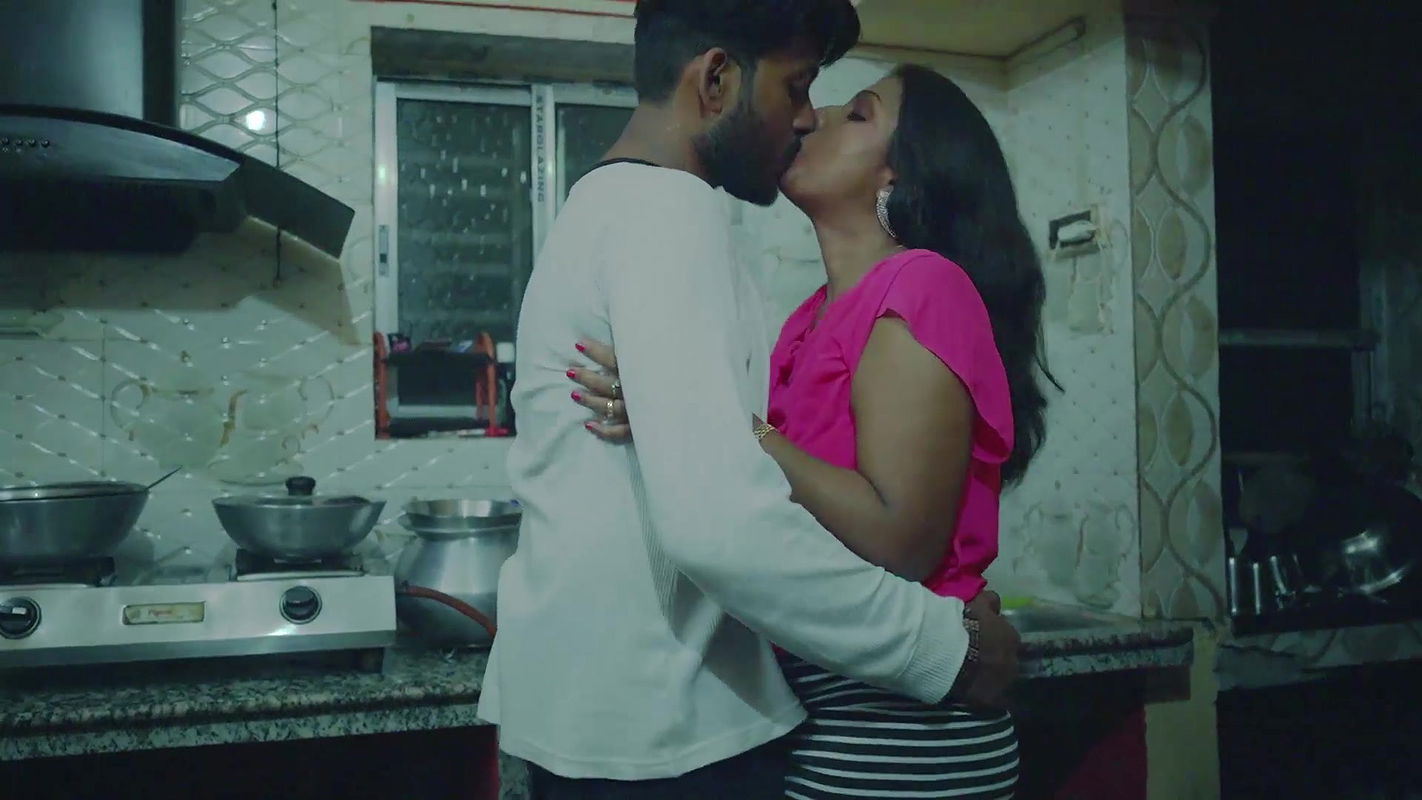 Big boobs Jhuma aunty fucking with two friends part 3