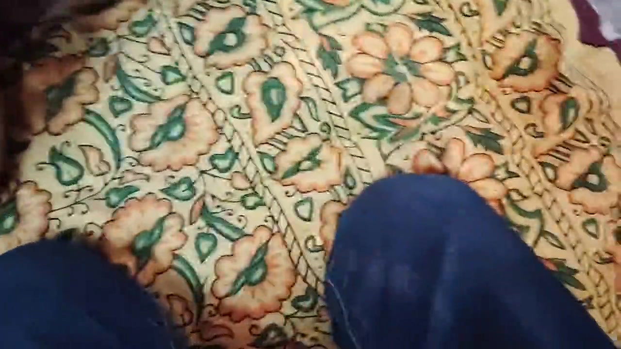 Hindi audio was freezing