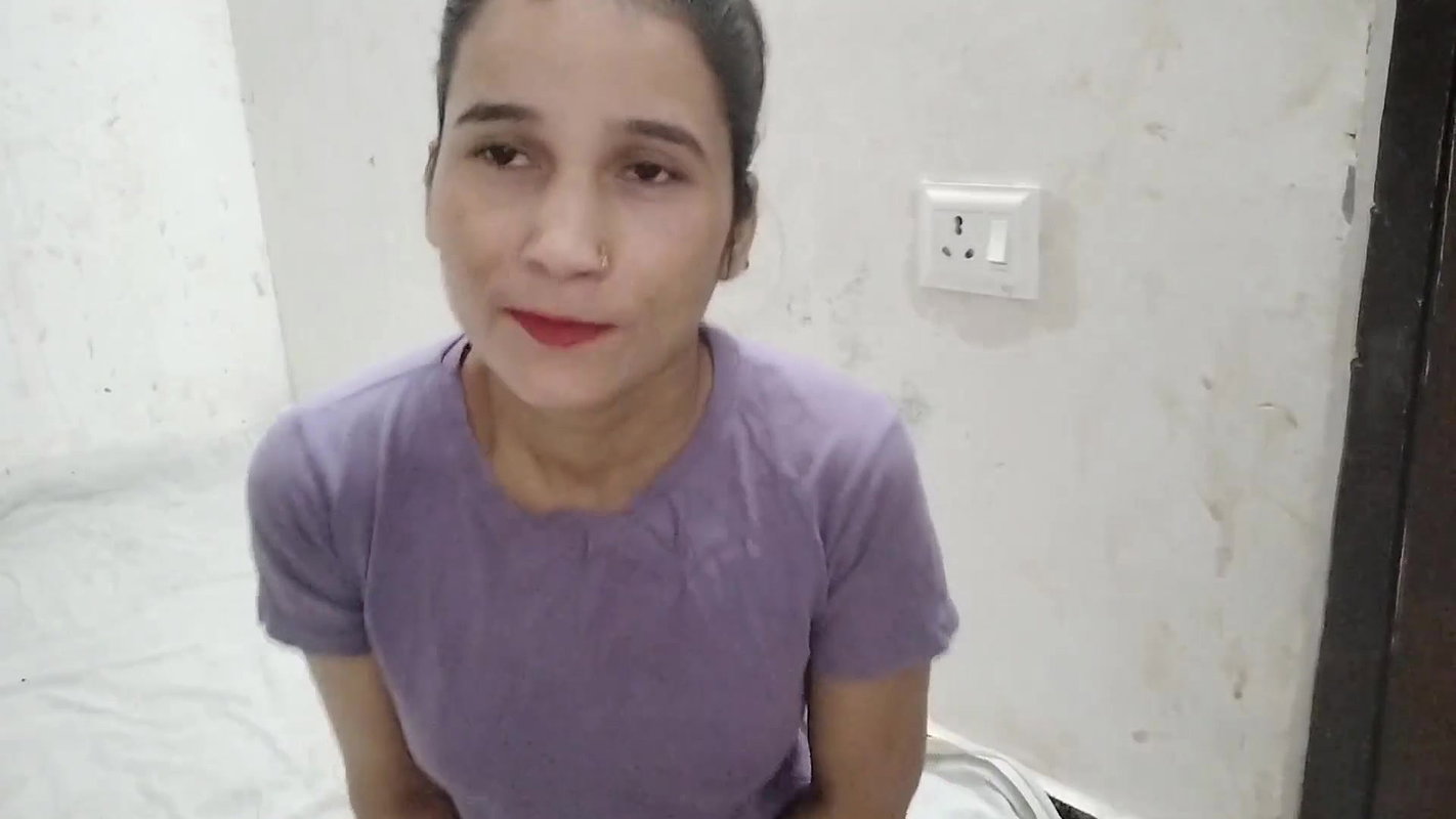 Mausa ji ghar pe nhi the to mausi mere mote land ka maja liya