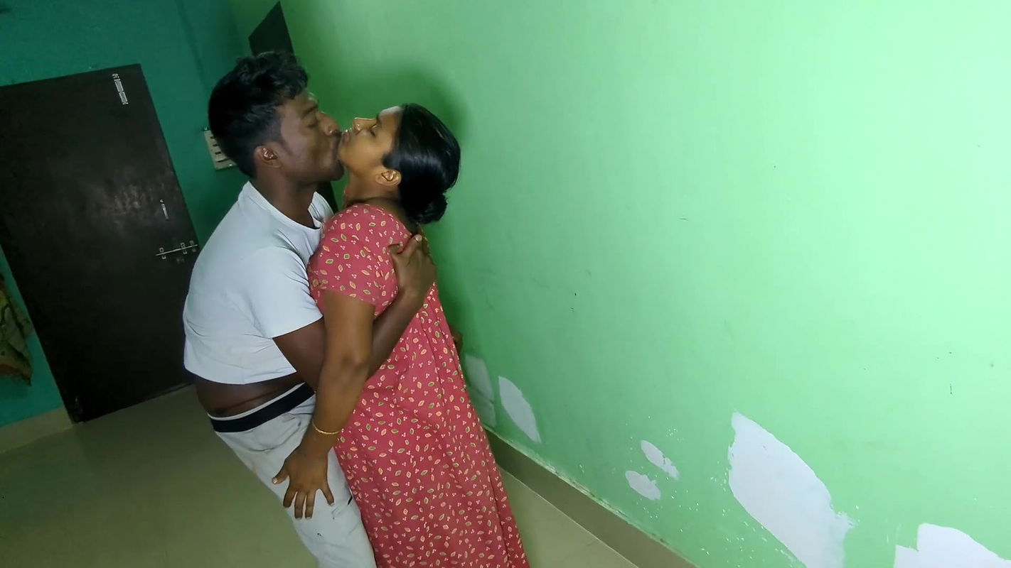 DELUWARA BHABHI SELEPING NIGHT SEX WITH OUTHERS MAN