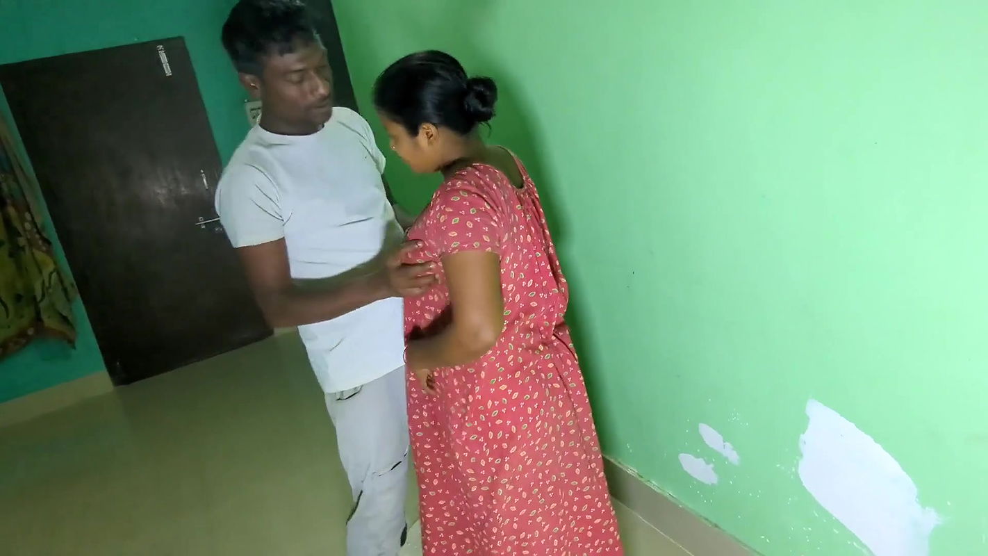 Deluwara Village Bhabhi Night Sex with Man