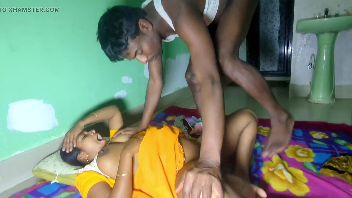 Desi Village Husbend and Wife Sex Video in 2025