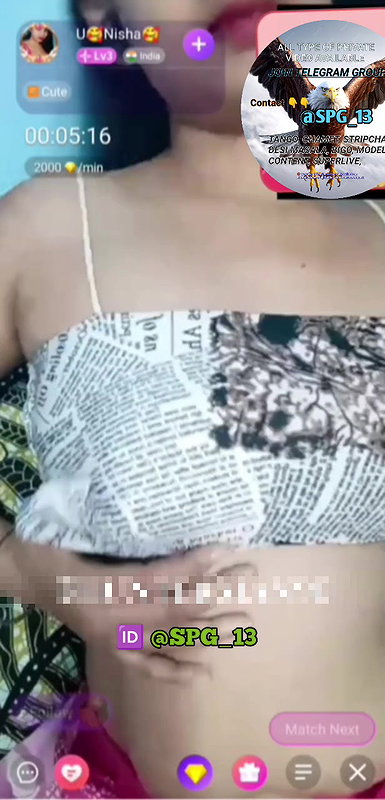 Cute chamet start nish shwo her boobs