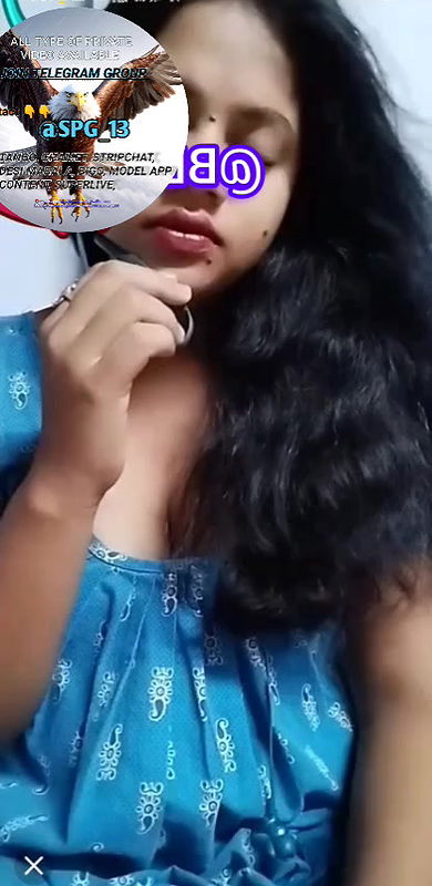 Desi sexy bhabi show her pussy in chamet