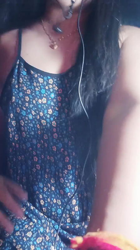 Myanmar girl wet pussy