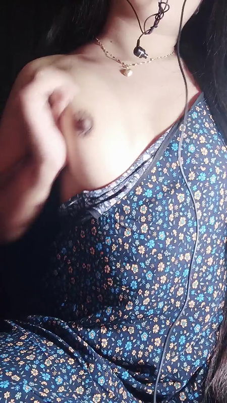 Myanmar girl wet pussy