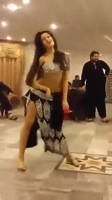 Rand Nude dance video-33