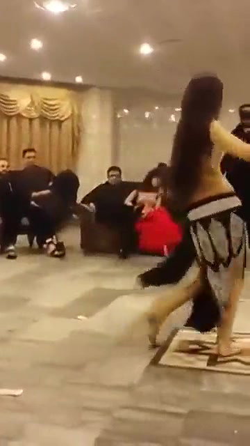 Rand Nude dance video-33