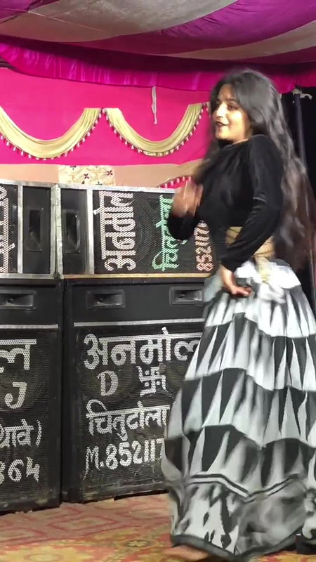 Rand Nude dance video-309