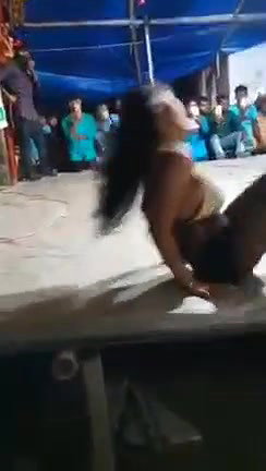 Rand Nude dance video-38