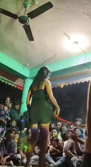 Rand Nude dance video-89