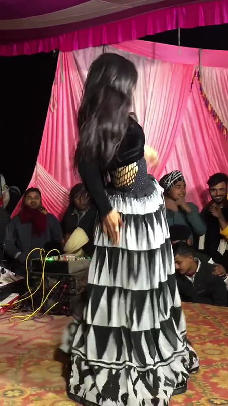 Rand Nude dance video-306