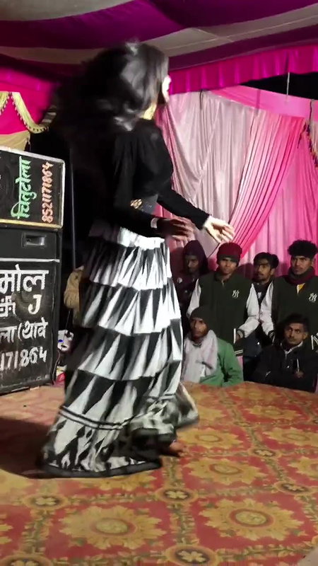 Rand Nude dance video-313