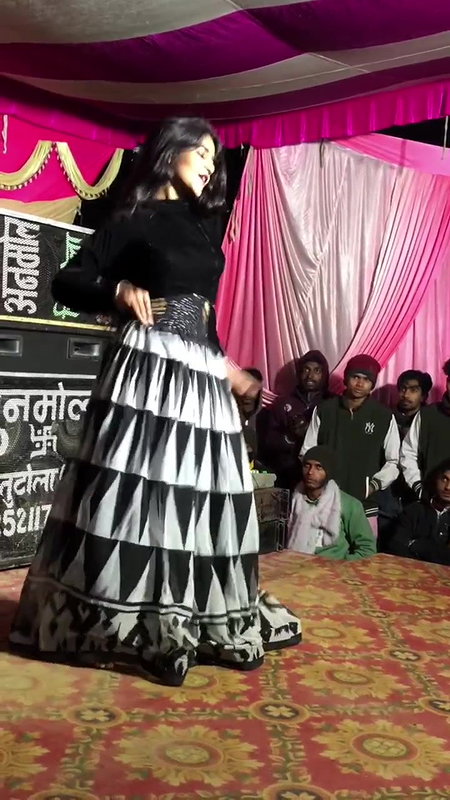 Rand Nude dance video-313