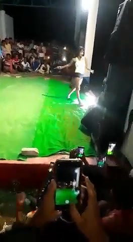 Rand Nude dance video-75