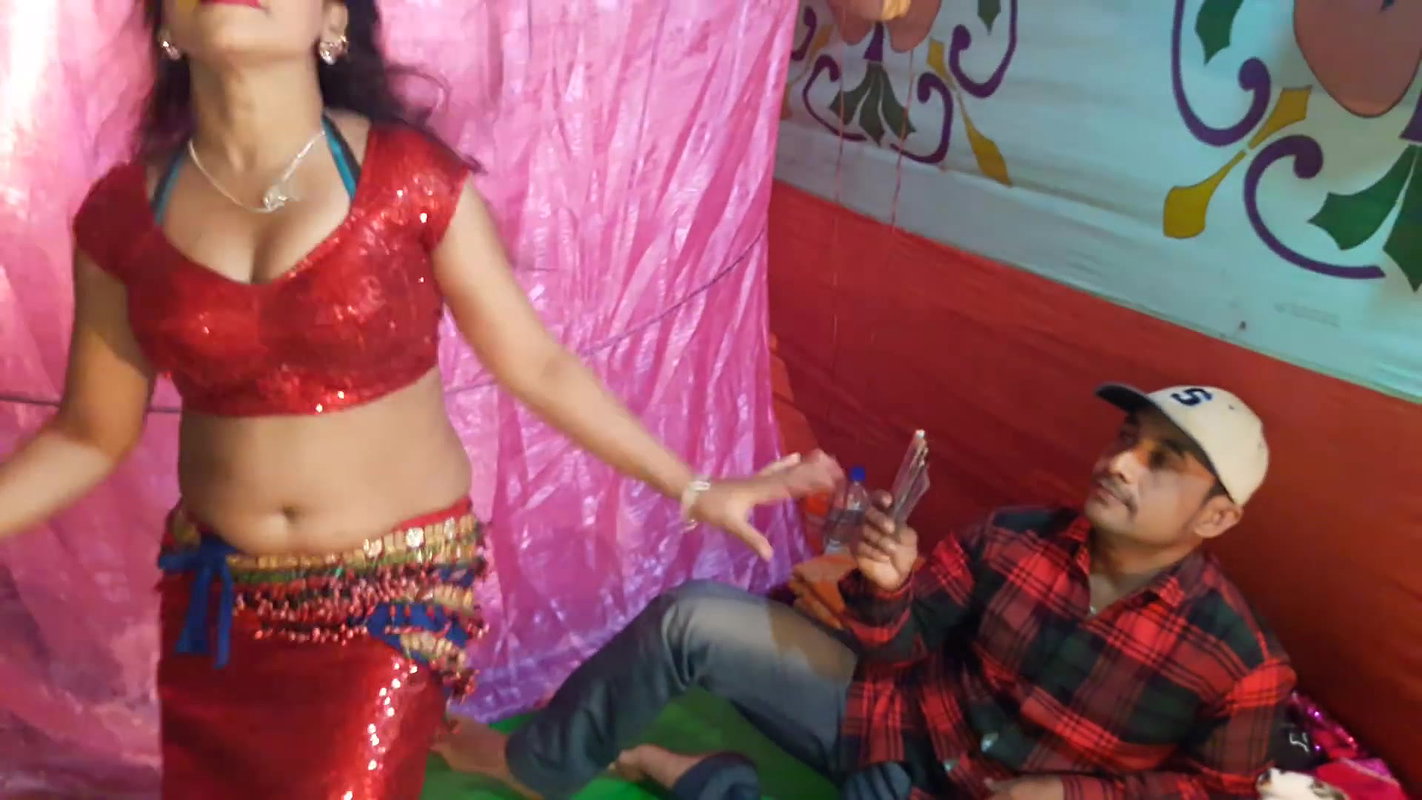 Rand Nude dance video-690