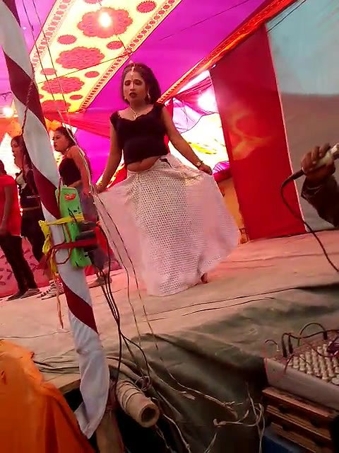 Rand Nude dance video-99