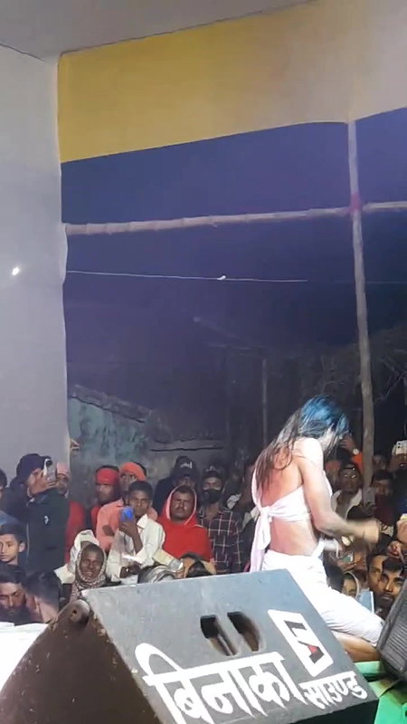 Rand Nude dance video-300