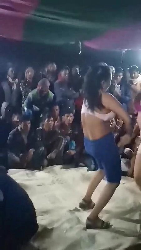 Rand Nude dance video-158