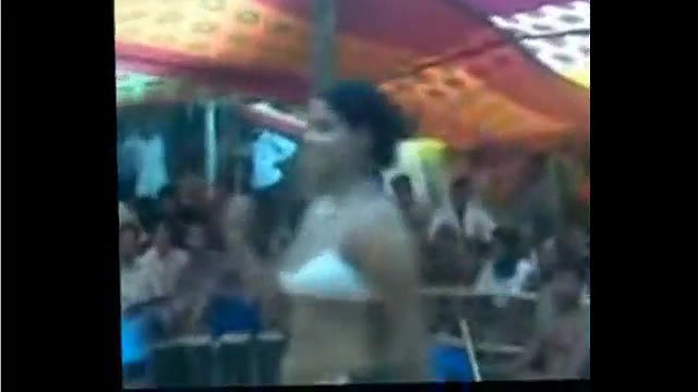 Rand Nude dance video-162