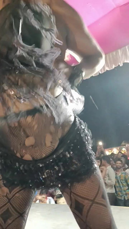 Rand Nude dance video-247