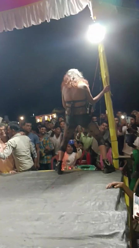 Rand Nude dance video-247