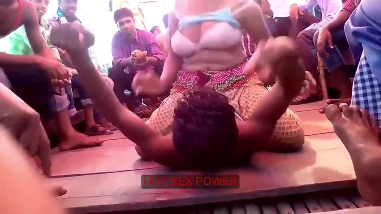 Rand Nude dance video-169