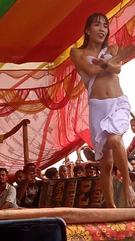 Rand Nude dance video-269