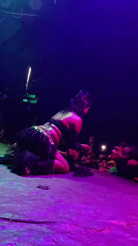 Rand Nude dance video-363