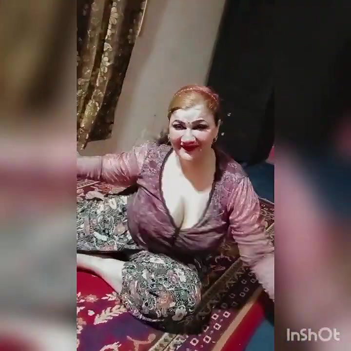 Rand Nude dance video-132