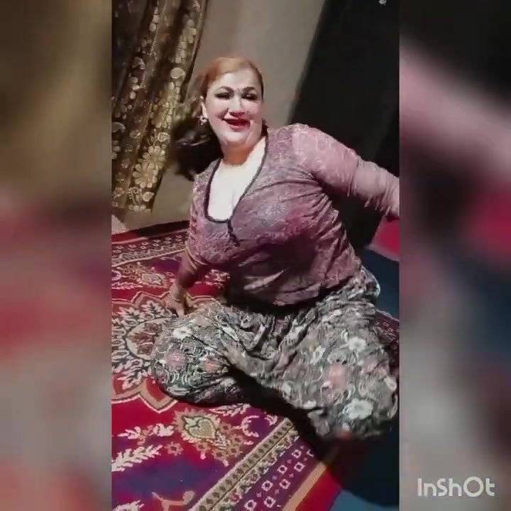 Rand Nude dance video-132