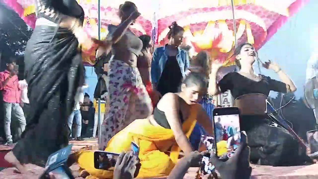 Rand Nude dance video-288