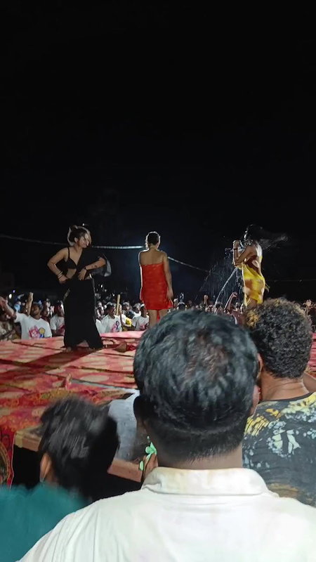 Rand Nude dance video-375