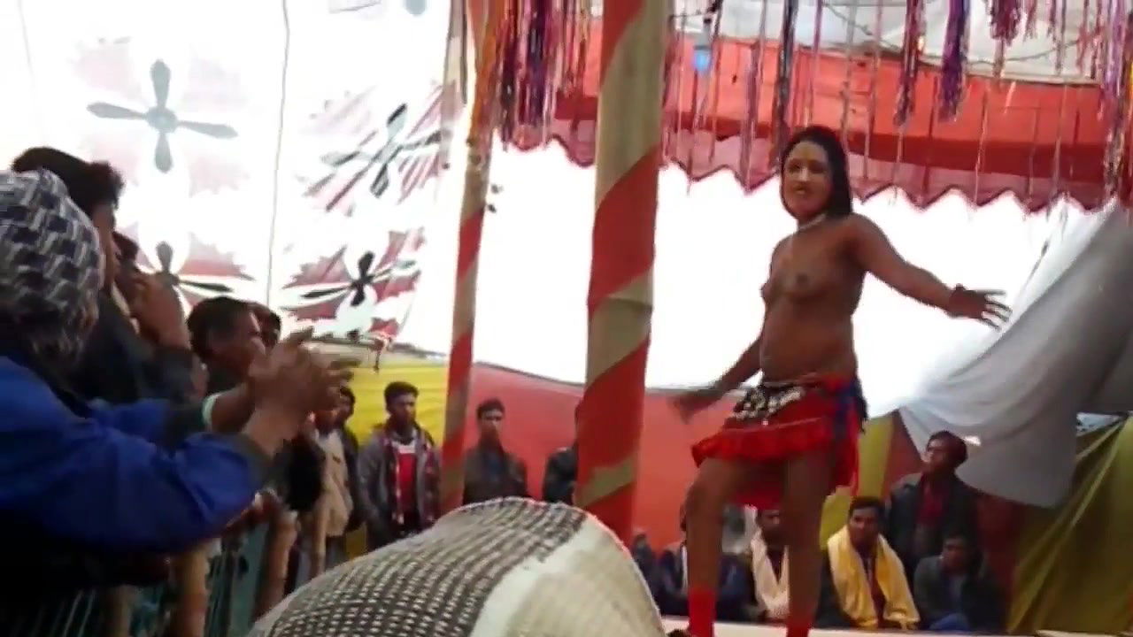 Rand Nude dance video-369