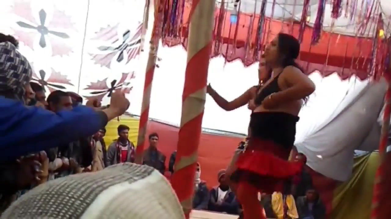 Rand Nude dance video-369